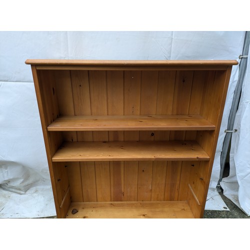 258 - A Modern Pine Bookcase