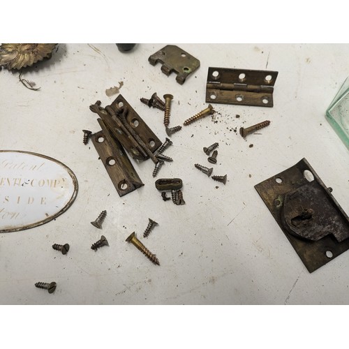 497 - A Selection Of Antique Furniture Brass Details, Including Hinges, Name Tags And Joint Covers