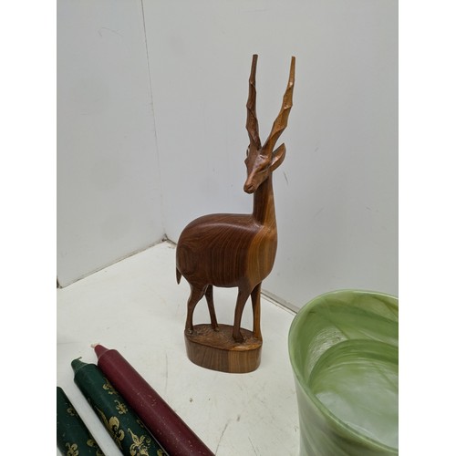 510 - A Selection Of Homewares, Including A Smiths Mantle Clock, And A Pair Of Wood Antelope Figures