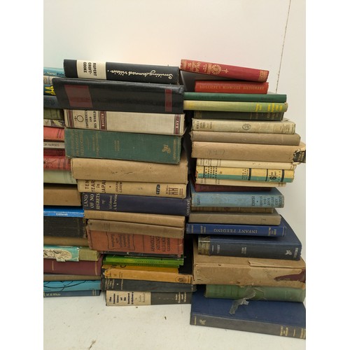 522 - a large selection of books dating from the early 1900s onwards