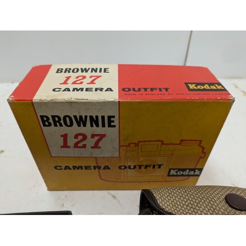 526 - a Kodak Brownie 127 camera outfit in original box - good condition