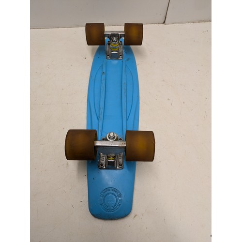 1154 - A Retro Madd Gear Australia Skateboard