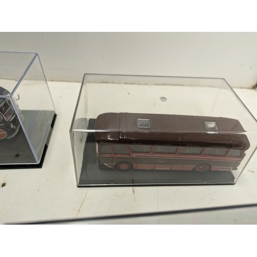 1162 - A Selection Of Various Model Busses In Display Cases - Including Bedford And Others