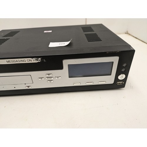 744 - Play Network Mc500 Ethernet Media Player