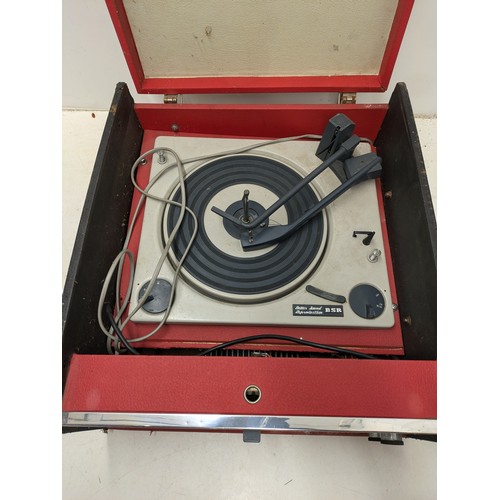 735 - A Ferguson Retro Turntable In Case