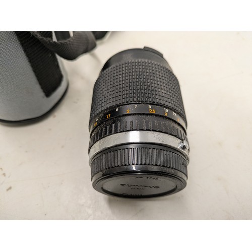 729 - An Ozeck 'Super Ozeck' Auto Tele Focus Lens In Carry Case