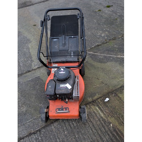 21 - An Orion Petro lawn mower with a Briggs & Stratton 35 classic engine