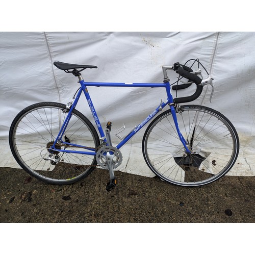 2 - A Retro Stuart Sinclair Mens Road Bike