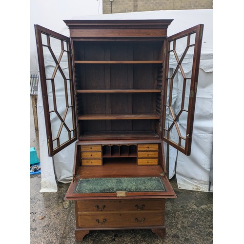 203 - A Vintage Mahogany Bureau With a Glass Fronted Top Display Cabinet