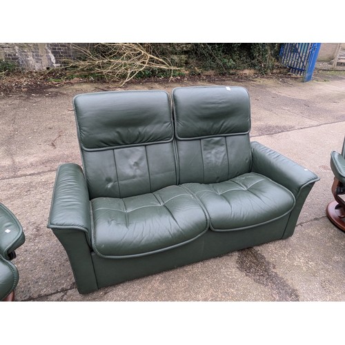 214 - A Stressles 3 Piece Reclining Sofa Set - Retro Styled with 2 Reclining Armchairs and Foot Stools