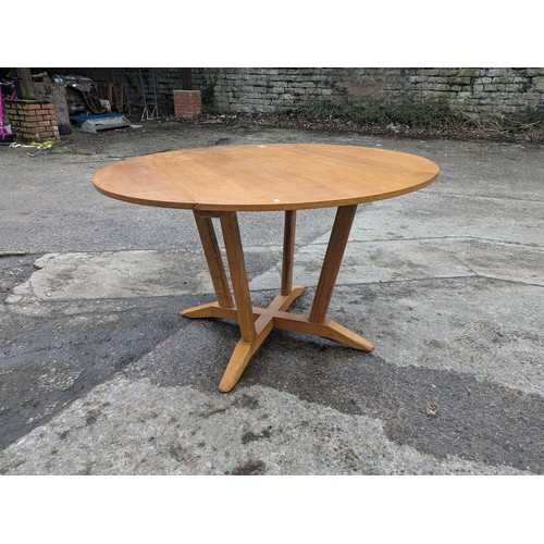 238 - A Vintage Oak Drop Leaf Table With angled Legs - approx 120x120cm