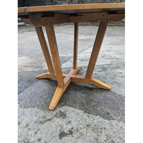 238 - A Vintage Oak Drop Leaf Table With angled Legs - approx 120x120cm