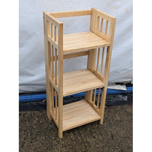 236 - An Oak 3 Tier Folding Bookcase