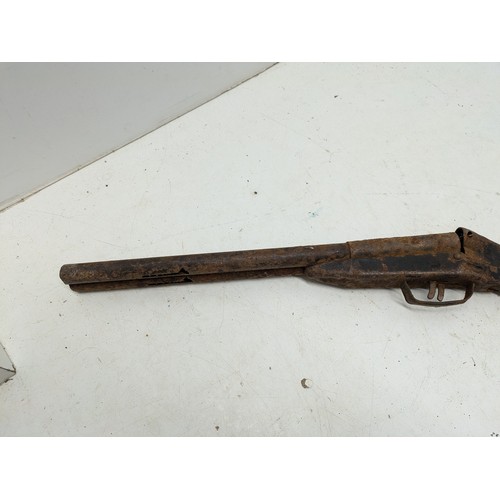 436 - A a vintage spring action double barrel toy shotgun