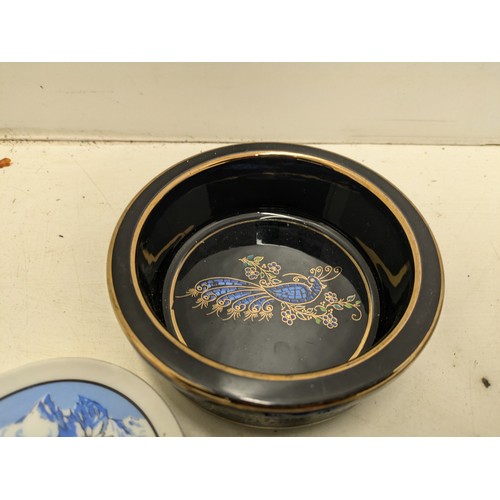 494 - A Selection Of Blue And White Ceramic Souviner Plates, And A Stone Wash Bowl