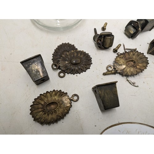 497 - A Selection Of Antique Furniture Brass Details, Including Hinges, Name Tags And Joint Covers