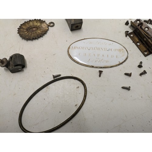 497 - A Selection Of Antique Furniture Brass Details, Including Hinges, Name Tags And Joint Covers