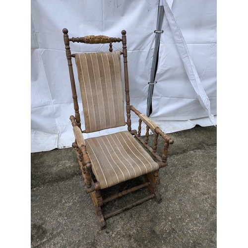 313 - A Victorian American Rocking Chair, Complete With Original Springs - Requiring Tlc