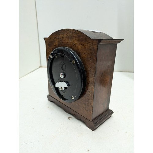 1029 - A Carmichael hull Elliott mechanical winding clock