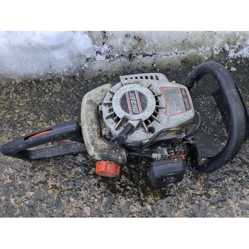 207 - An Echo HC-1500 Petrol Hedge Trimmer