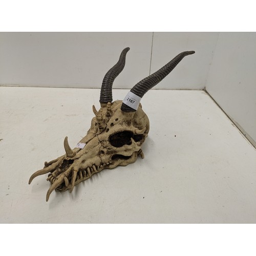 2167 - A replica dragon skull statue