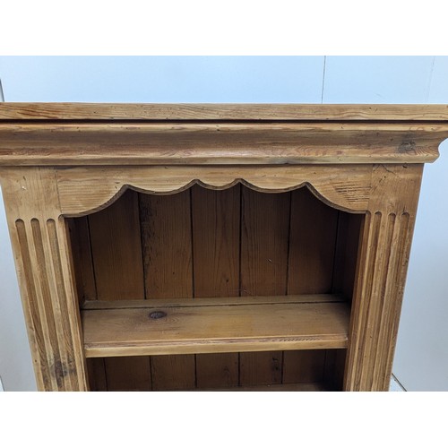 412 - A Small Wall Mounted Pine 2 Shelf Kitchen Shelving Unit