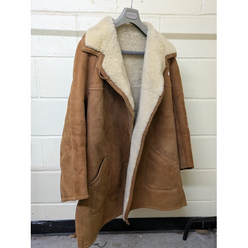 1892 - A Vintage Sheepskin and Wool Jacket Size Large