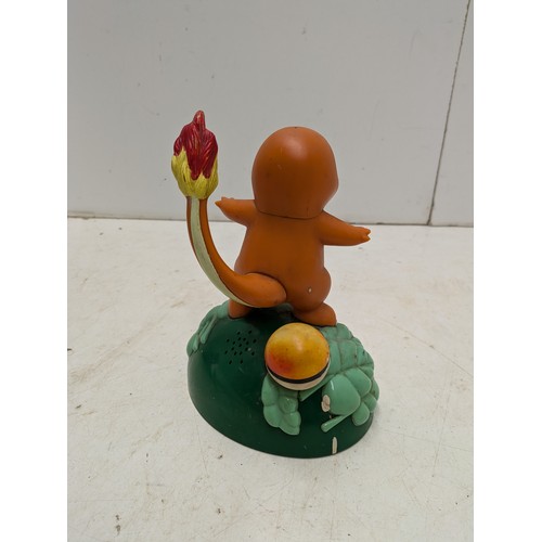 1911 - A  Official Nintendo 1999 Charmander  Figure