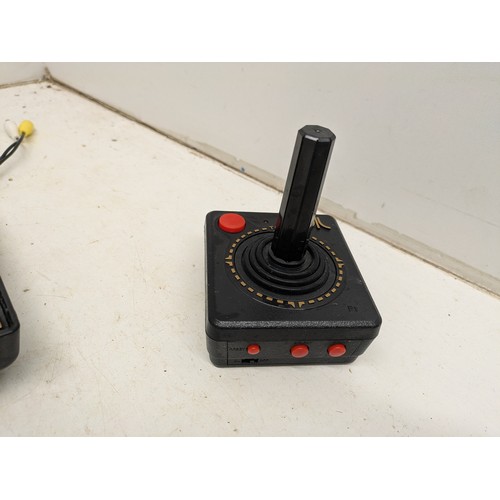 1226 - An Atari Flashback Console with 2 Controllers