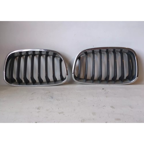 1966 - BMW 1er F20 F21 chrome Grille Radiator  7.239.021 7.239.022