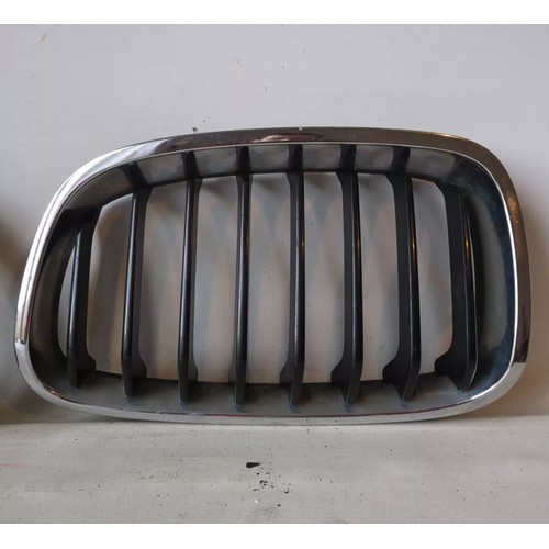 1966 - BMW 1er F20 F21 chrome Grille Radiator  7.239.021 7.239.022