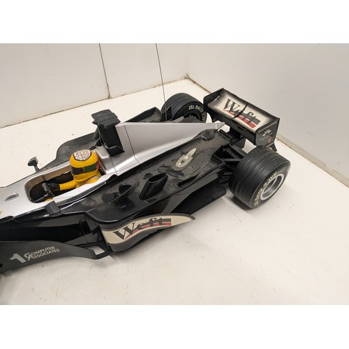 1523 - A 1:10 Scale RC Formula One Car - Broken Wheel