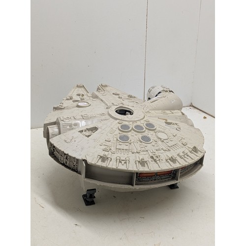 2040 - A vintage 1979 Kenner official Lucasfilm Millennium Falcon model