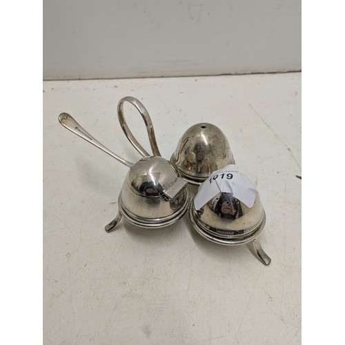 1019 - A Vintage Georgian Silver plated condiments serving set with carry caddy