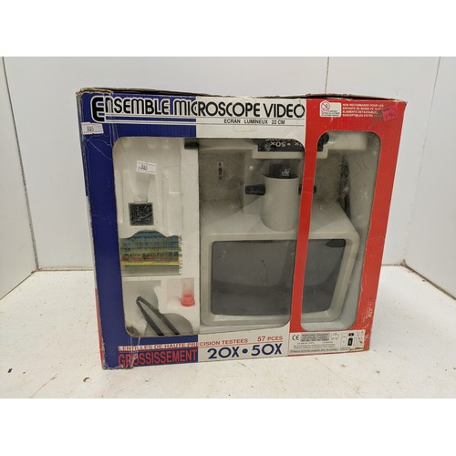 1403 - A Ensemble Electronic Microscope Video - in box with accessories