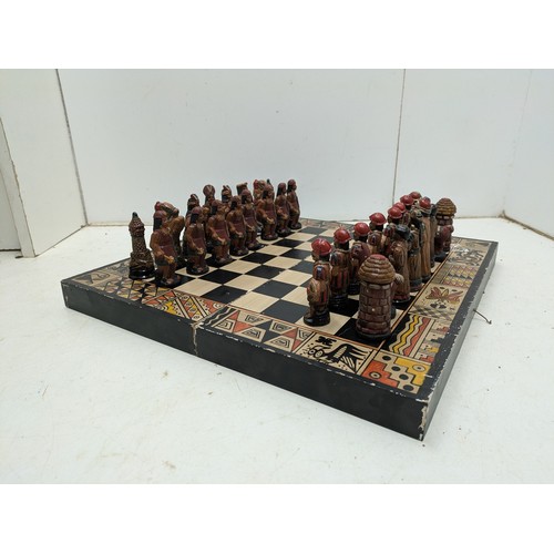 1005 - A Vintage Mexican/Mayan chess set - Complete with Pieces