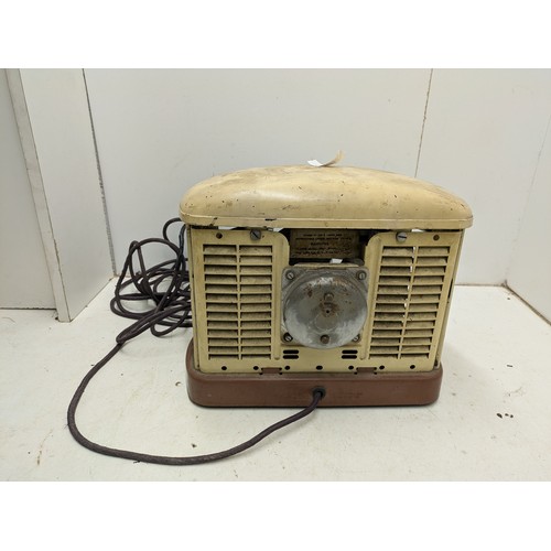 1041 - A vintage retro electric low profile heater