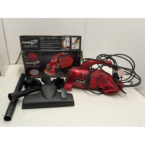 1413 - A dirt devil XL handy zip Vacuum in original box