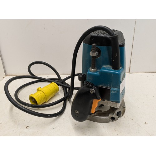 1716 - A Makita Variable Speed Plunge Router model 3612C - Fully Working