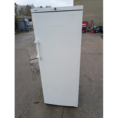 615 - A Liebherr Comfort Large commercial Freezer - Working