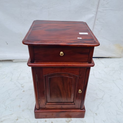 632 - A Modern Bevelled Bedside Table With Interior Cabinet