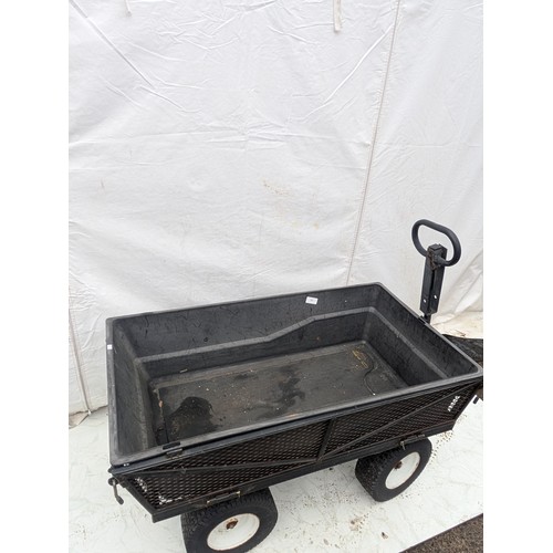 224 - A Handy Heavy Duty Garden Trolley