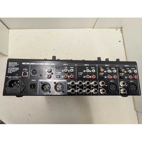 1491 - A Behringer NOX606 Mixer