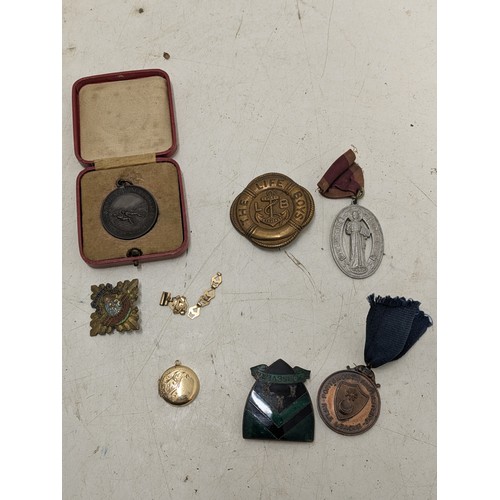 1065 - A Selection of Naval and Ground Infantry Service Medals