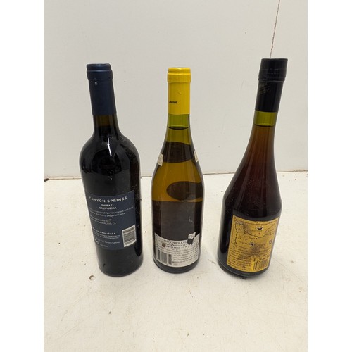 1841 - A Selection of 3 Wines - 2 White one Red - Canyon Springs, Pommeau De Normandie, Macon Villages Char... 