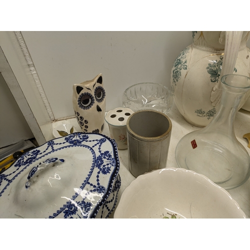 1948 - A large selection of crockery and stoneware