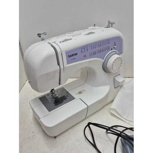 1215 - A brother xl2620 sewing machine with pedal, Accessories and case