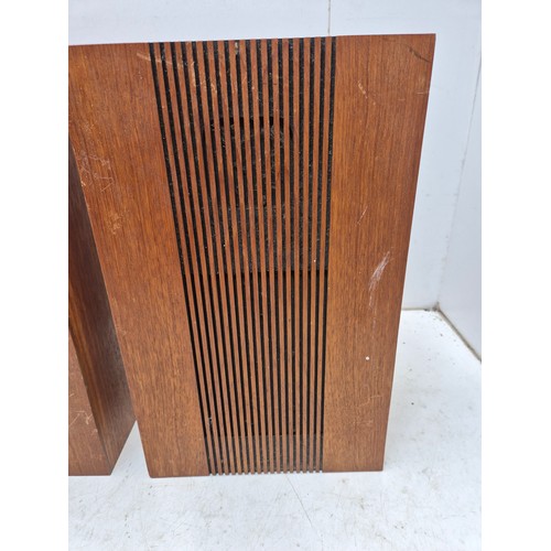 1214 - A pair of ITT model KS 6531 vintage bookshelf speakers