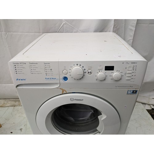 483 - An indesit 7kg washing machine