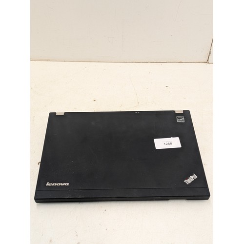 1268 - A lenovo thinkpad x220i with intel 4 i3 processor